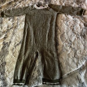 SOLD ❤️ Cat & Jacks Sweater Onesie (boys) 12 months
